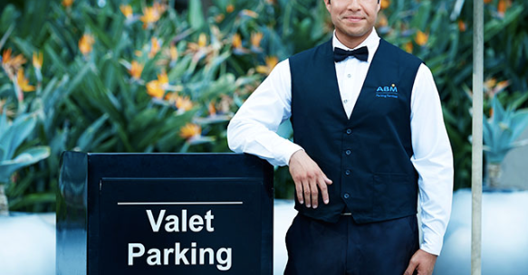وظيفة (valet) تدخل أردنيا السجن لأول مرة في حياته.. ما القصة؟
