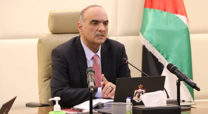 بعد مرور عامين ونصف على تشكيلها.. أردنيون غير متفائلين بحكومة الدكتور بشر الخصاونة