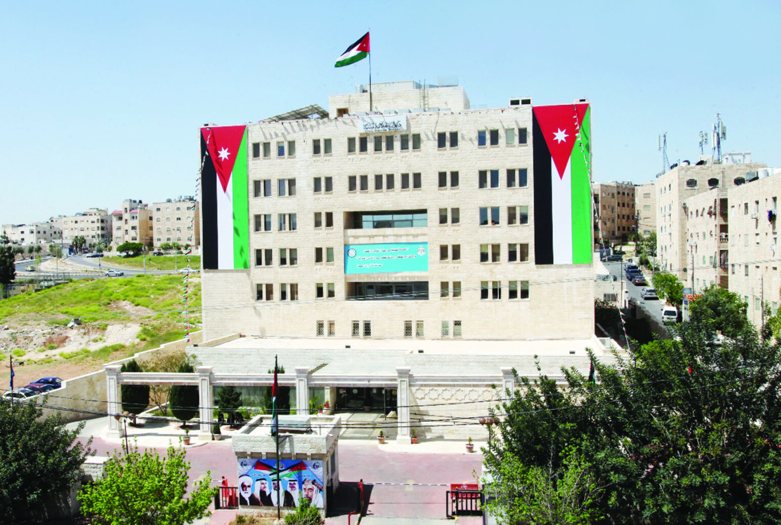 إعلان مهم من الخدمة المدنية للمتقدمين على وظائف الفئة الثالثة في الصحة (رابط)