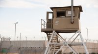 توتر واستنفار في سجن عوفر وإصابات في صفوف الأسرى الفلسطينيين