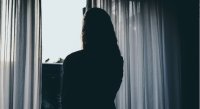 10 سنوات من التعذيب .. أردنية تروي تفاصيل حرمانها من أبنائها