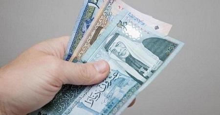صرف مستحقات العاملين بالتعليم الإضافي غدا