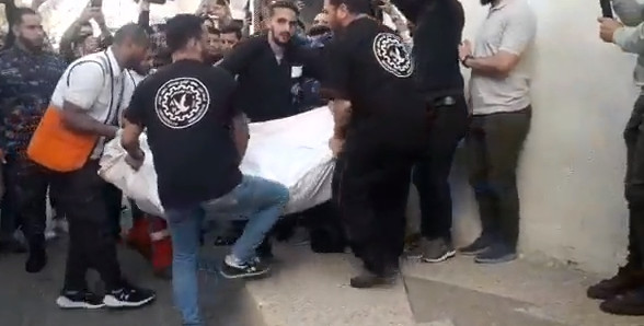 شاهد .. شهيدان إثر غارة في حي الشجاعية شرقي مدينة غزة