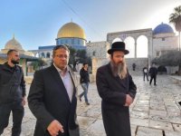 وزراء وأعضاء كنيست يطالبون باقتحام الأقصى الخميس