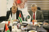 بنك الدواء الخيري والإغاثة الطبية العربية يوقعان مذكرة تفاهم
