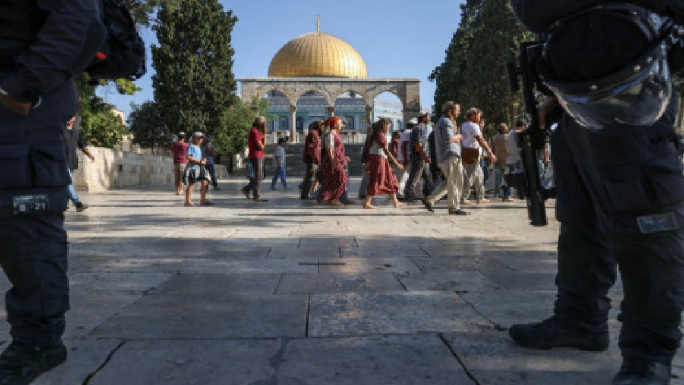 منع دخول الفلسطينيين للمسجد الأقصى قبيل ساعات من مسيرة الإعلام