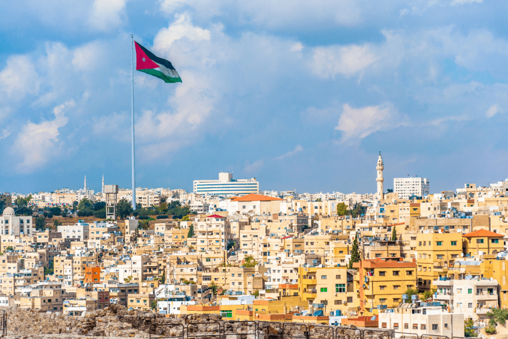 طقس ربيعي معتدل الاحد