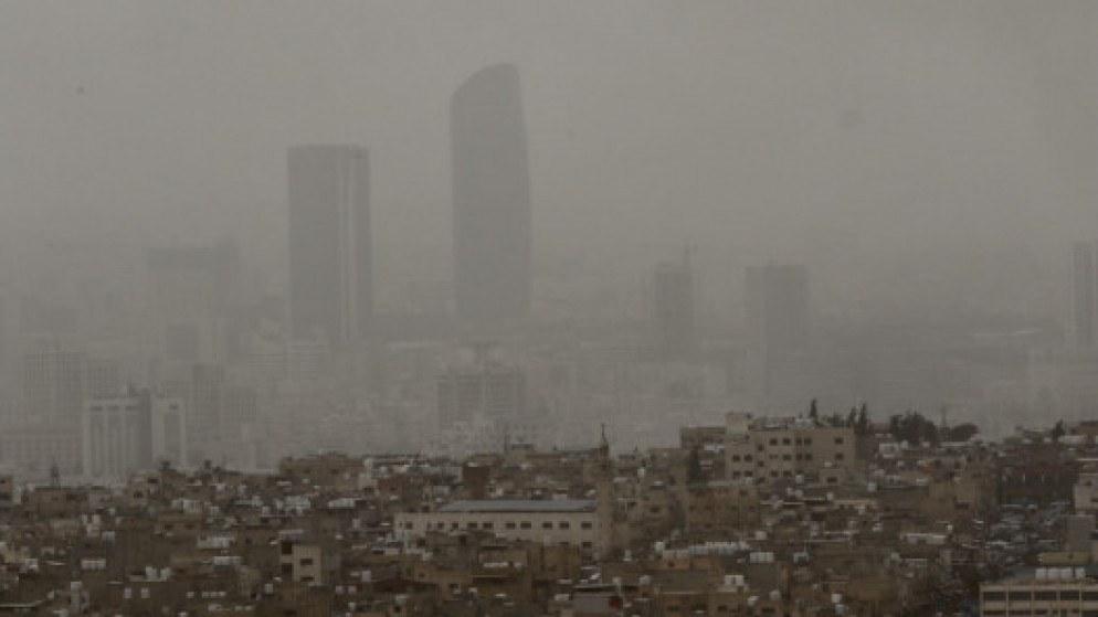 مديرية الأمن العام تحذر من تدني الرؤية الافقية بسبب الغبار