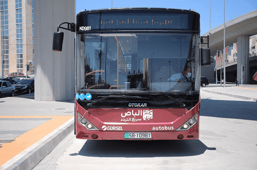 استخدام باص عمان والباص سريع التردد مجانا الخميس