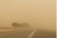 الدوريات الخارجية تحذر من إثارة الغبار وتدني مدى الرؤية