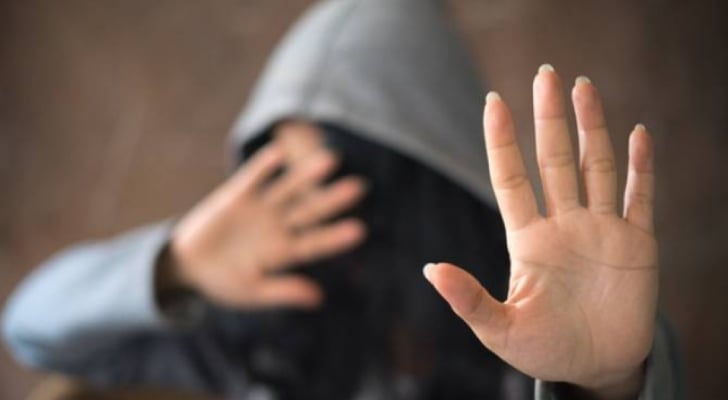 مظاهرة نسائية في الأرجنتين تنديدا بأعمال العنف ضد النساء