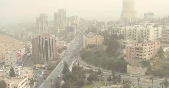 تقلبات جوية غير معتادة تؤثر على الأردن "أمطار وغبار ورياح هابطة"