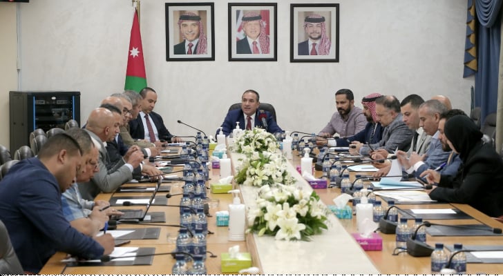 نواب يطالبون باستراتيجية تجعل الأردن مركزًا إقليميًا لإنتاج الطاقة الخضراء