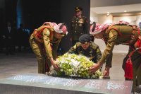 شاهد - نائب الملك يرعى احتفال تقليد الأوسمة بذكرى الثورة العربية ويوم الجيش