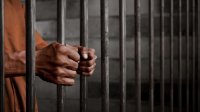 الحبس 3 سنوات لشخص روّج أدوية تنحيف مزورة