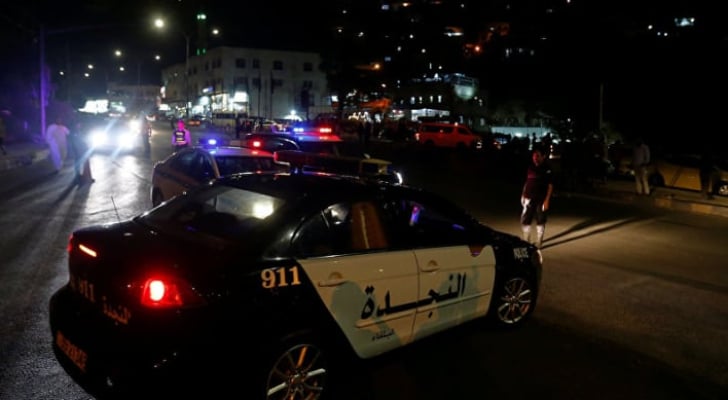 مصدر أمني: سلب أحد محال الصرافة في منطقة البيادر
