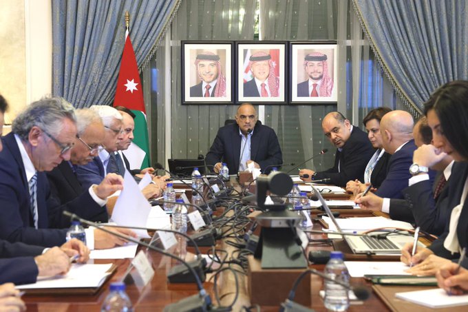 الخصاونة يترأس اجتماع مجلس الاستثمار (تفاصيل)