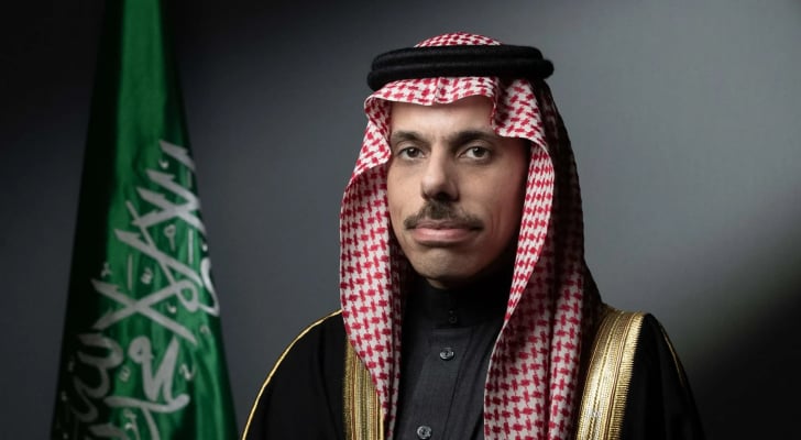 وزير الخارجية السعودي يزور إيران