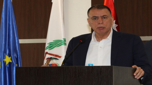 وزير الداخلية يزور مصر لبحث تفكيك شبكات تهريب المخدرات