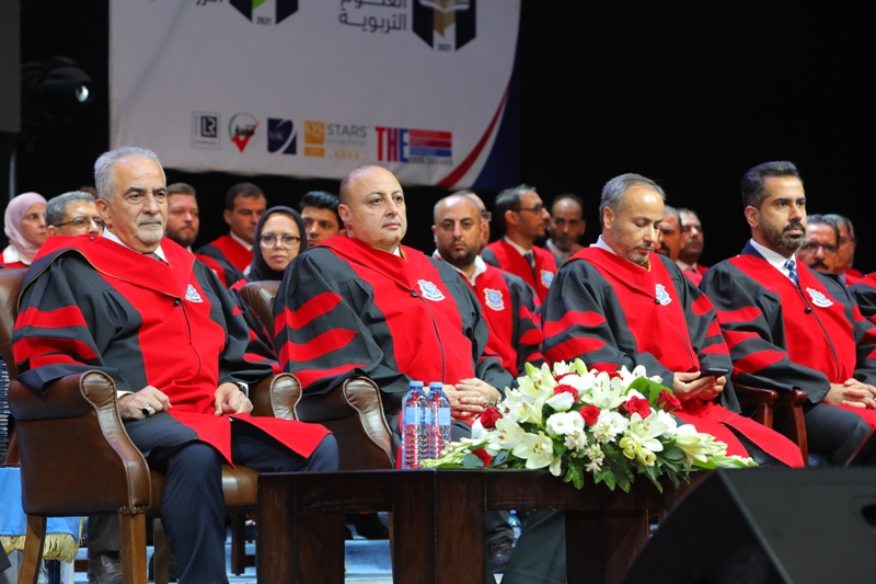  د.الحوراني يرعى احتفال اليوم الثاني لجامعة عمان الاهلية بتخريج طلبتها من الفوج 30 (صور)