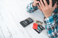 بسبب مول شهير.. 25 شركة بالسوق المركزي تعاني ضائقة مالية