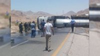 انقلاب صهريج على الطريق الصحراوي