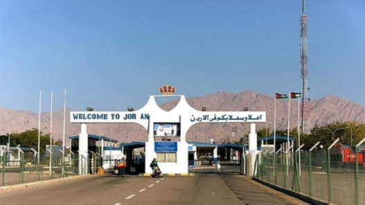 قرابة 2200 أردني يعملون في إيلات.. "العقبة" ترفض التصريحات عن التخطيط لمنتجع سياحي بين الأردن وإسرائيل