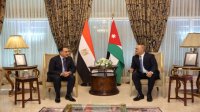 رئيس الوزراء يبحث مع نظيره المصري سبل تعزيز العلاقات بين البلدين