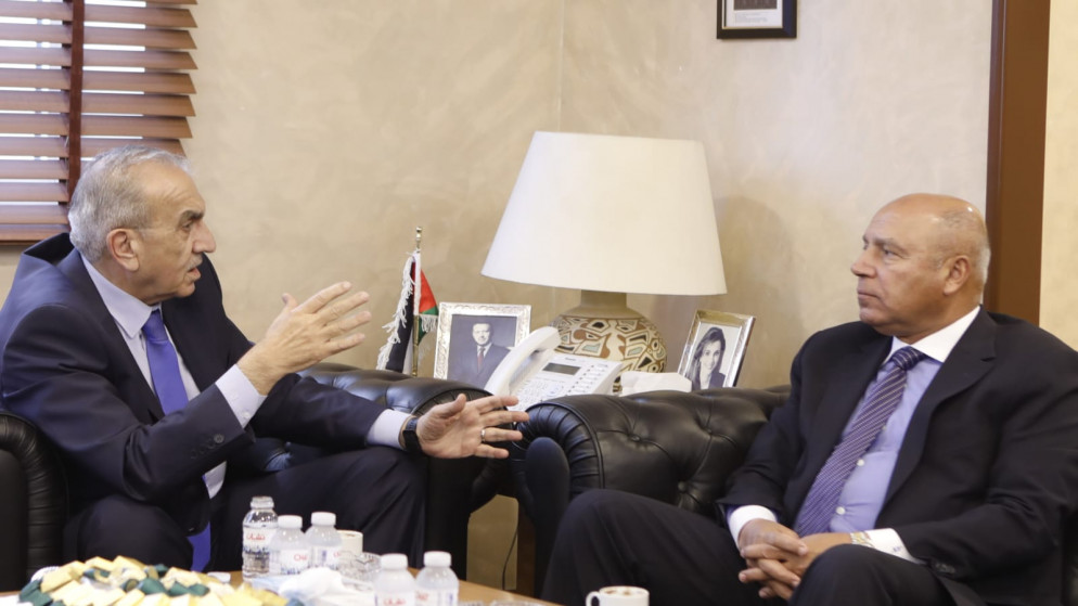 الأردن ومصر يبحثان فتح آفاق التعاون في مجال النقل