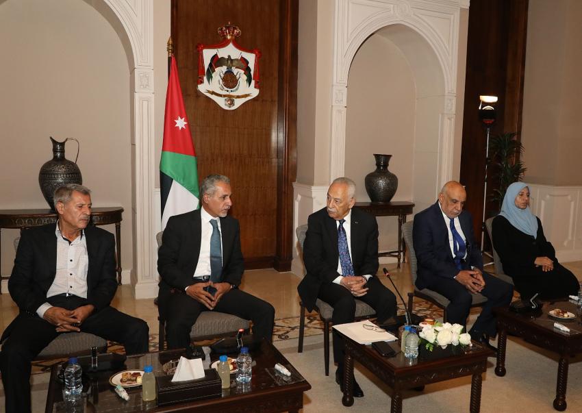 العيسوي يلتقي مجموعة من أهالي حي الطفايلة