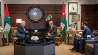 الملك يؤكد لدى لقائه عباس الحرص على إدامة التنسيق العربي لدعم الشعب الفلسطيني