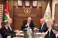 وزير الصناعة والتجارة يشيد بدور قطاع المواد الغذائية