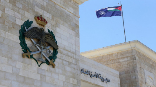 القبض على مطلوبين "خطرين جدا" بمداهمتين منفصلتين غرب البلقاء