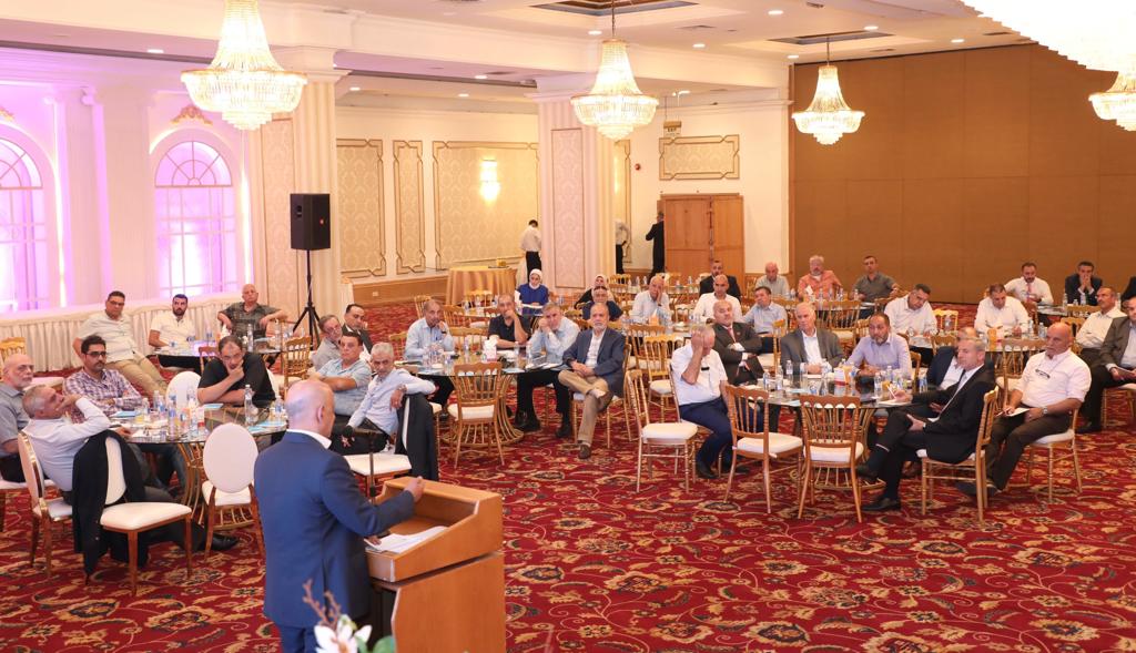 ابرزها غياب مواقف اصطفاف والتراخيص والمالكين والمستأجرين .. تجار  أم السماق وتلاع العلي وخلدا يطرحون قضاياهم أمام تجارة عمان