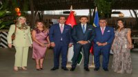 السفير الأردني في بوخارست سفيان القضاة يتسلم وسام الشرف بعد انتهاء مهامه