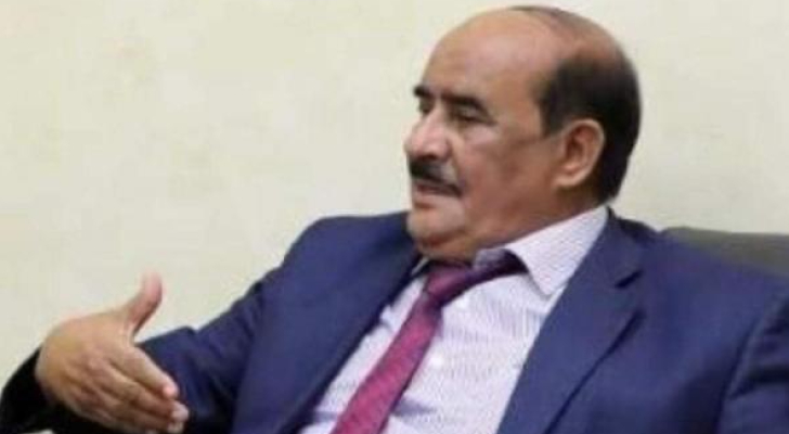 الملك يشارك في تشييع جثمان العين جمال الشوابكة