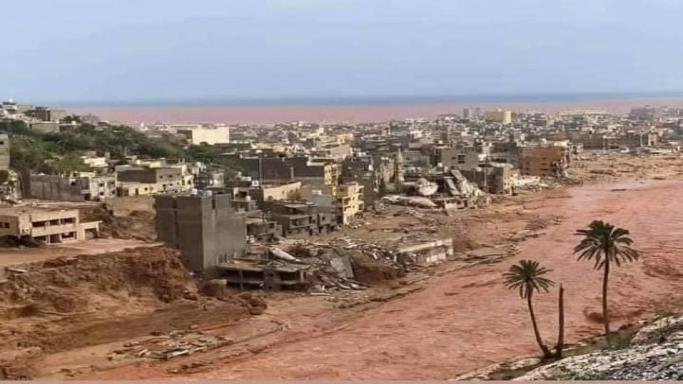 أكثر من ألفي قتيل وآلاف المفقودين في درنة الليبية جراء الفيضانات