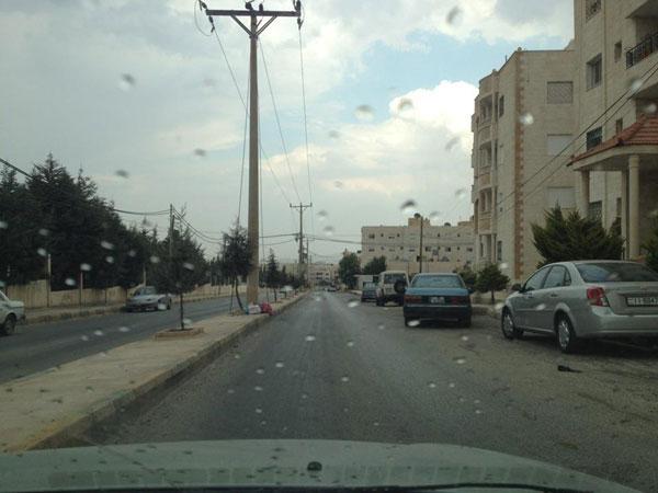 الأربعاء: توقع زخات مطرية في المناطق الشرقية والوسط