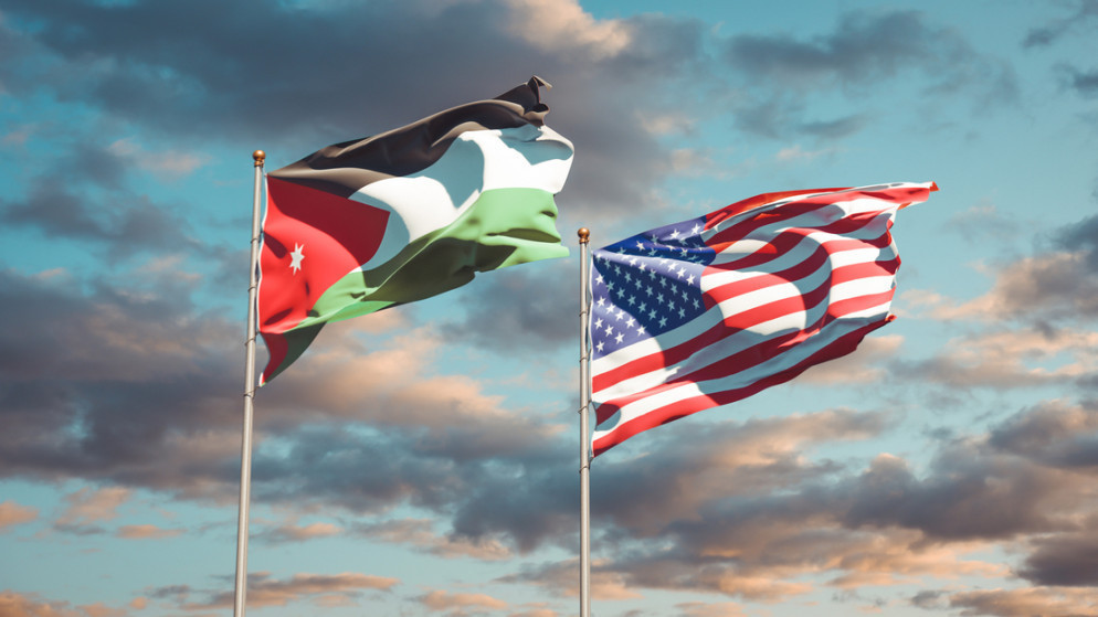 وزير المياه يبحث مع السفيرة الأميركية مشاريع خفض الفاقد المائي