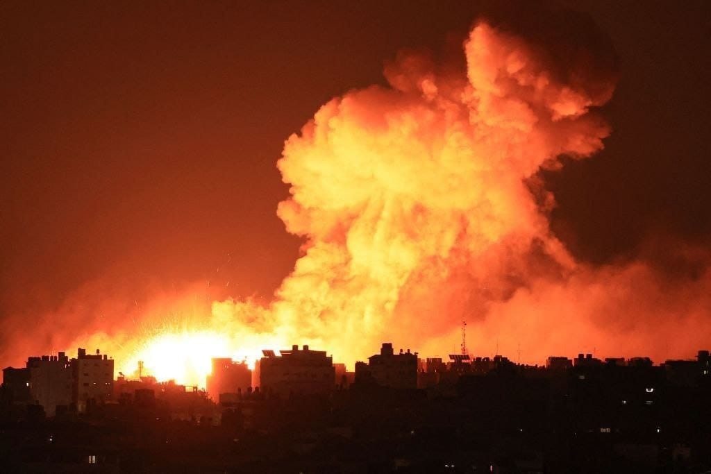 القسام تعلن مقتل 13 أسيرا بينهم أجانب خلال قصف جيش العدو على قطاع غزة