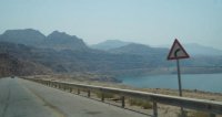 صيانة عبارات وجسور البحر الميت استعدادًا لفصل الشتاء