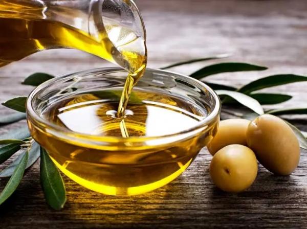 حماية المستهلك تحذر الأردنيين من زيت الزيتون المغشوش