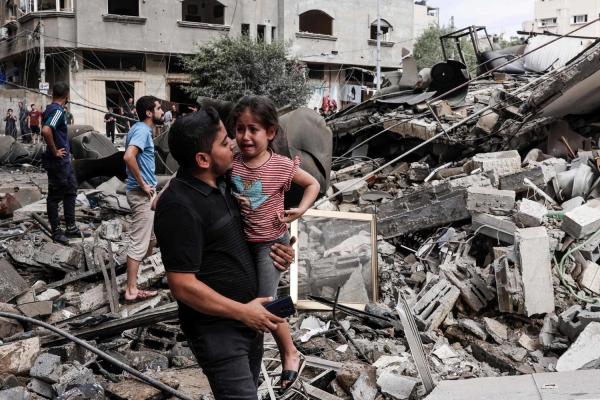 إسرائيل تحث سكان مدينة غزة على إخلاء منازلهم والتوجه جنوبا