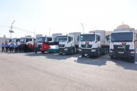 الصحة الفلسطينية برام الله تتسلم 6 شاحنات أدوية ومعدات طبية من الأردن
