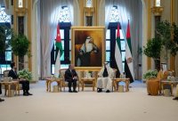 الملك مغردًا بعد لقاء بن زايد: دشنا حزمة جديدة من مشاريع الشراكة التنموية
