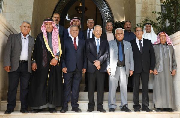 العيسوي يلتقي عددا من الوفود بالديوان الملكي الهاشمي