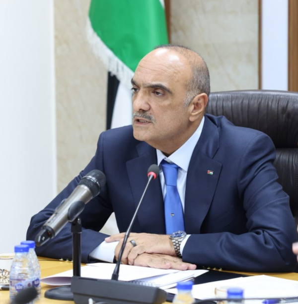 الخصاونة: كل الخيارات مطروحة على الطاولة بالنسبة للأردن