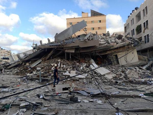 16 شهيدًا فلسطينيًا بقصف الاحتلال في دير البلح