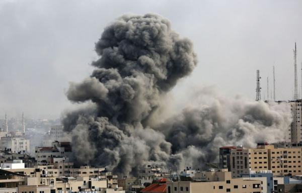 حكومة غزة: الاحتلال ألقى أكثر من 30 ألف طن متفجرات