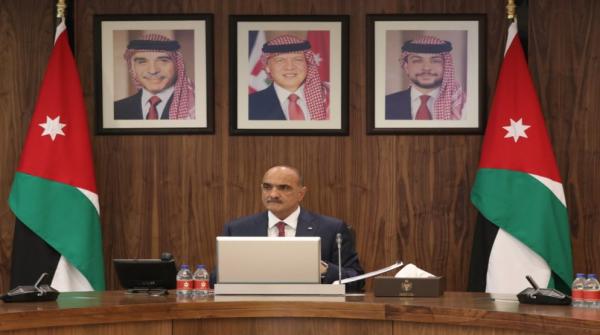 الخصاونة للساسة "المتشدقين" في إسرائيل: الموقف التحريضي هو التهديد بالنووي